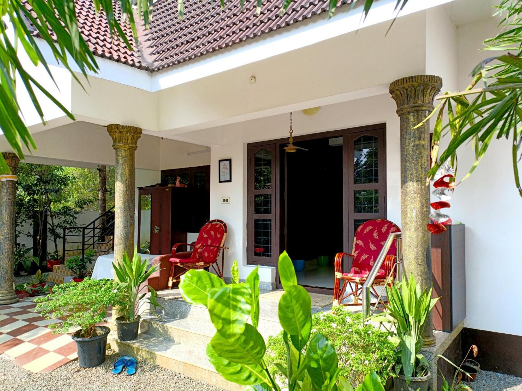 Alma Homestay Mararikulam Exterior photo